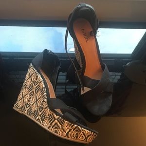 Girl MIA Wedges